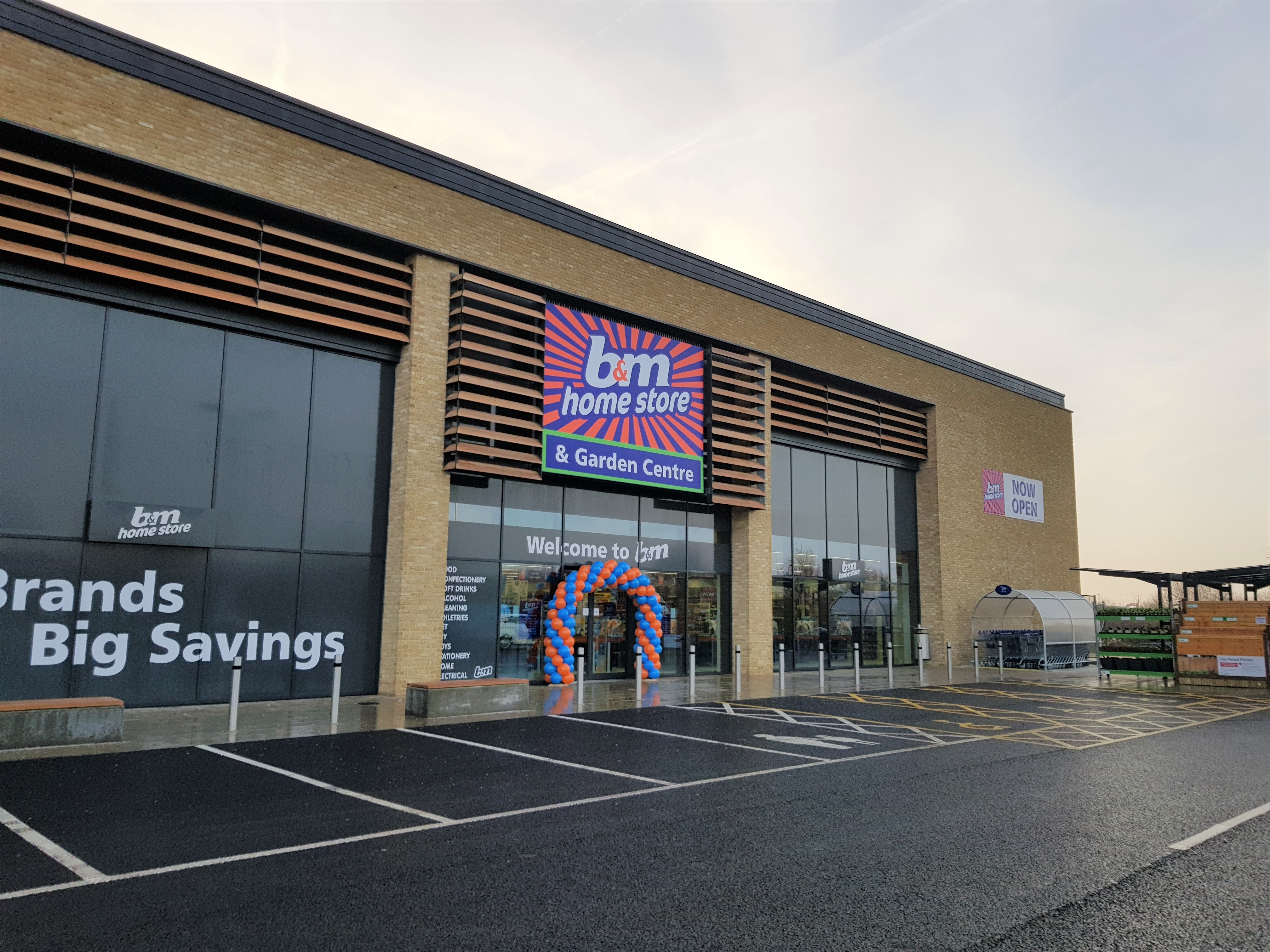 B&M Canvey Island